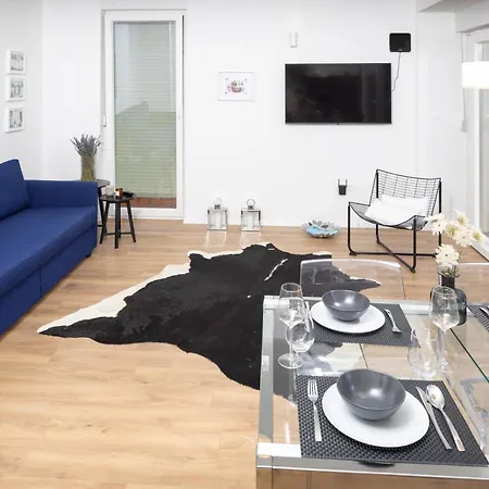 Apartment House 